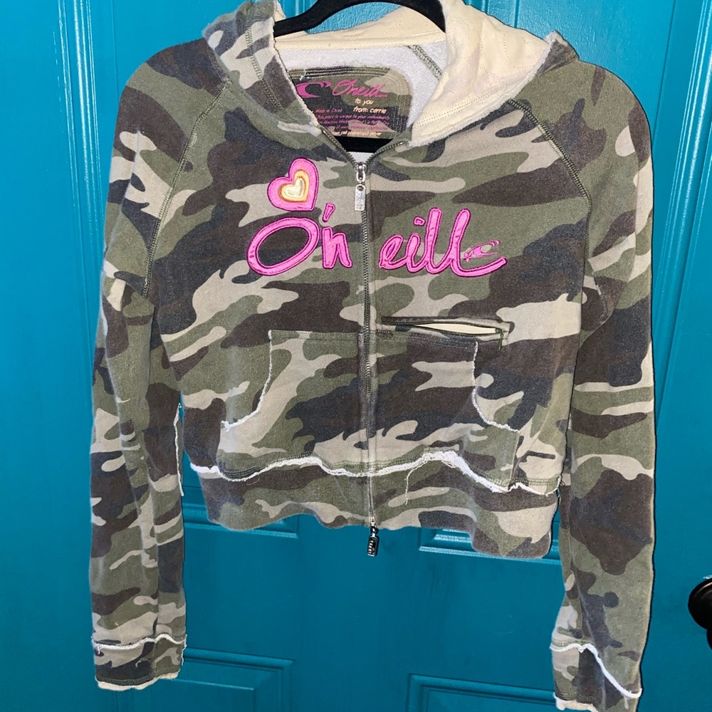 O’Neill women’s camo zip up hoodie